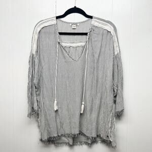 Billabong Striped Bohemian Womens Top Small 3/4 Sleeve Frayed Trim Lightweight